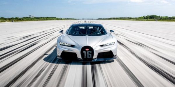 Bugatti Ajak Konsumen Rasakan Sensasi Ngebut Maksimal, Kecepatan 400 Kilometer per Jam